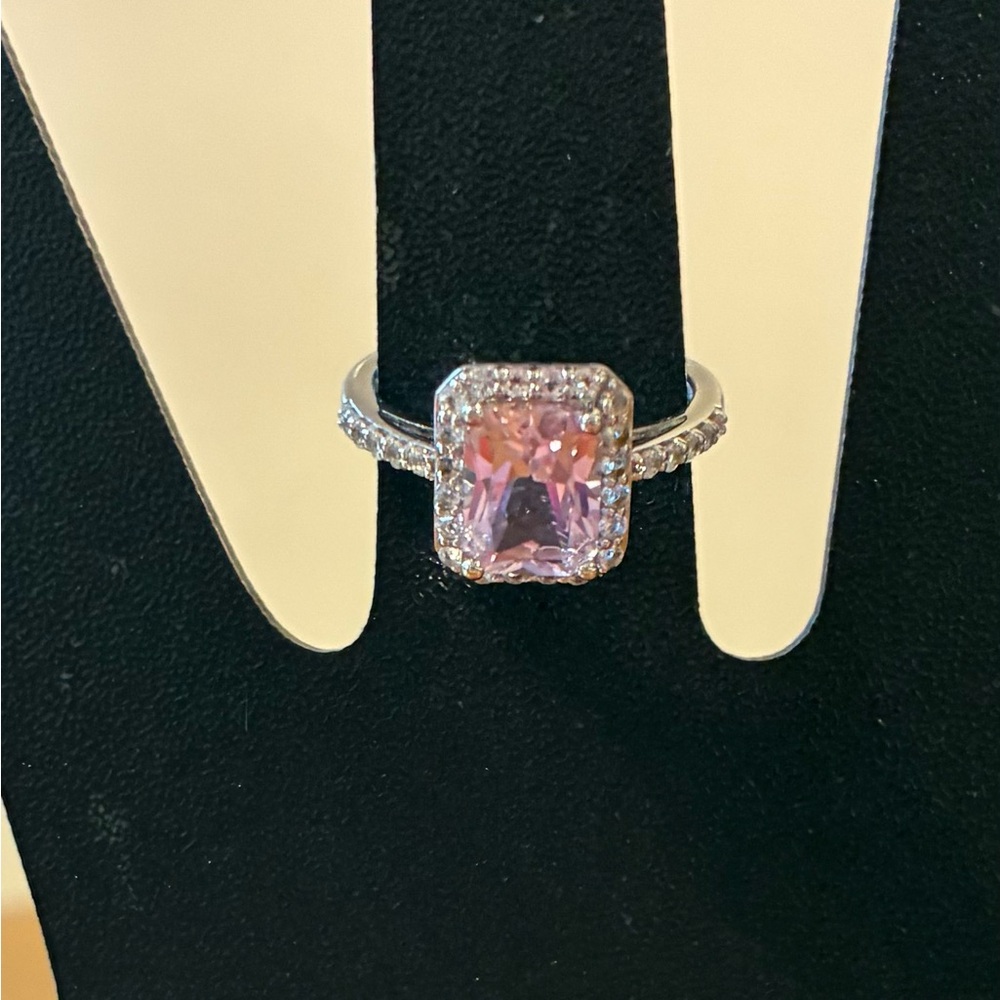 Elegant Pink Topaz Stone Sterling Silver Ring Size 7.75